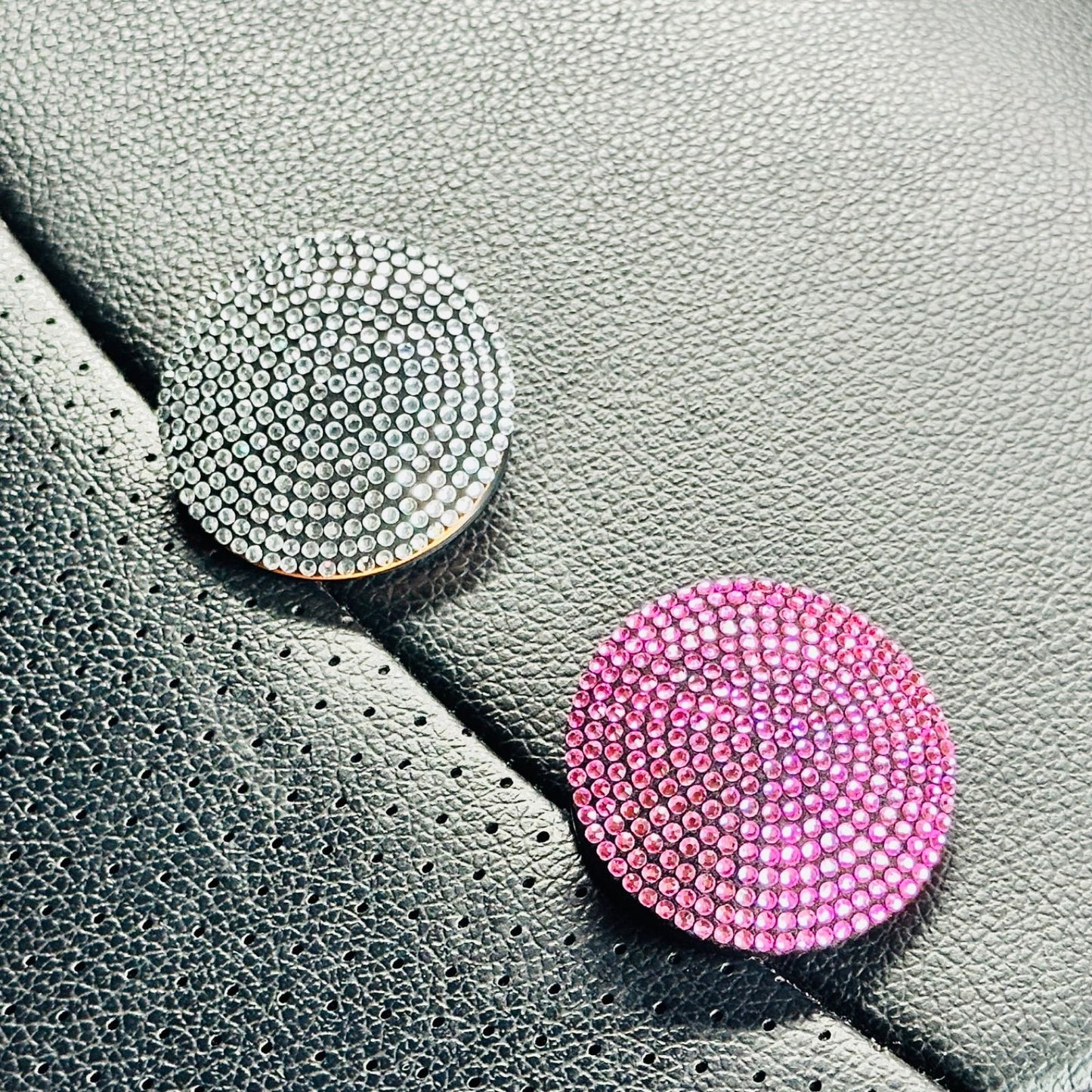 キラキラ プッシュスタート スイッチカバー ピンク 車 汎用 ドレスアップ 車内アクセサリー ラインストーン ボタン保護 装飾 カスタム|SOLVIONA