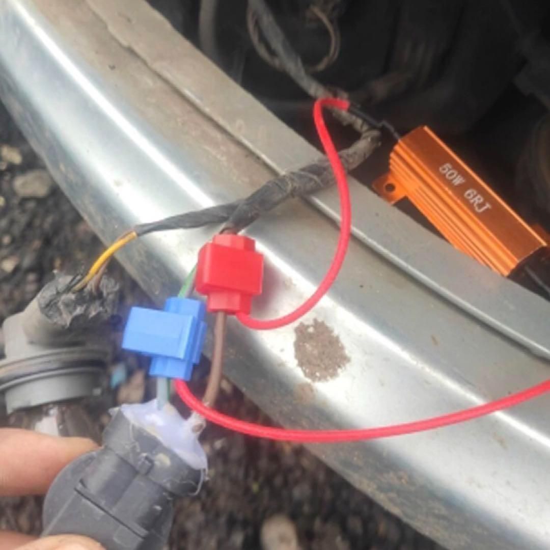 ハイフラ防止用抵抗器 ハイフラッシャー 対策 2個セット 50W 12V 6Ω |SOLVIONA