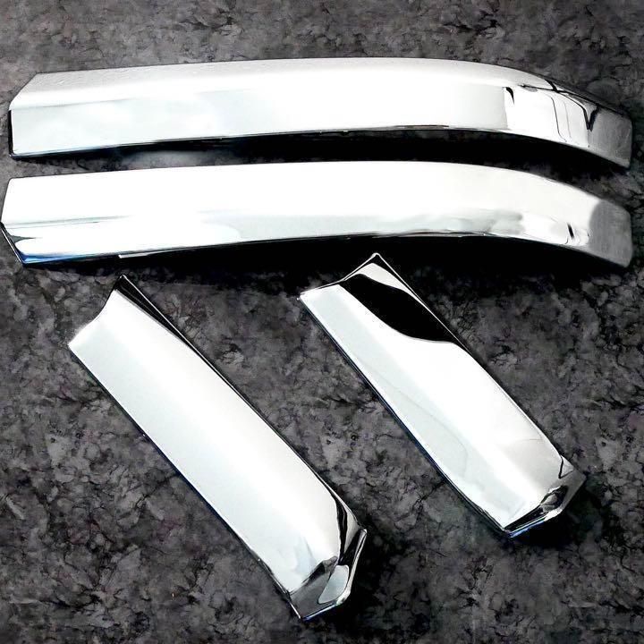 ノア ヴォクシー  サイドミラー アンダーガーニッシュ 90系　ドアミラー　NOAH　VOXY　メッキカバー　ドレスアップ　カスタム　トリムカバー　鏡面　簡単取付　全グレード対応　バックミラー　アウターミラー　全２ピース｜SOLVIONA