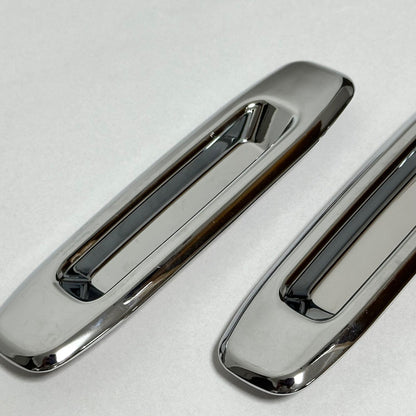 サンルーフトリム　アルファード　ヴェルファイア 　前後2ピースセット　ガーニッシュ　サンルーフ　取手　車種別専用　簡単取付　カスタム　ドレスアップ　天窓　ルーフ｜SOLVIONA