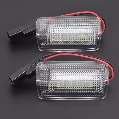 LEDカーテシランプ　レッド　ホワイト　２色発光　アルファード　ヴェルファイア　レッド点滅　ホワイト点灯　2個セット ドア　カスタム　ドレスアップ　警告　視認性　トヨタ系　純正交換｜SOLVIONA